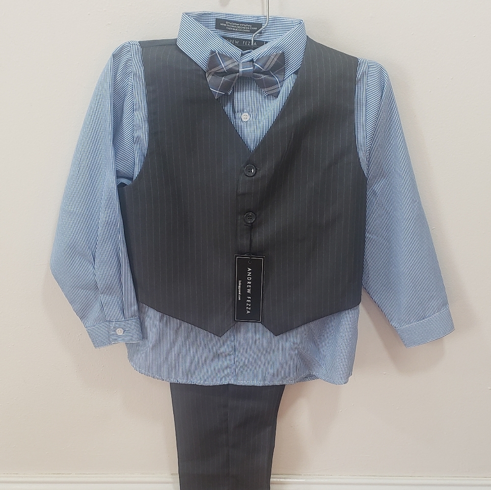NEW BUNDLE!! Boys suits